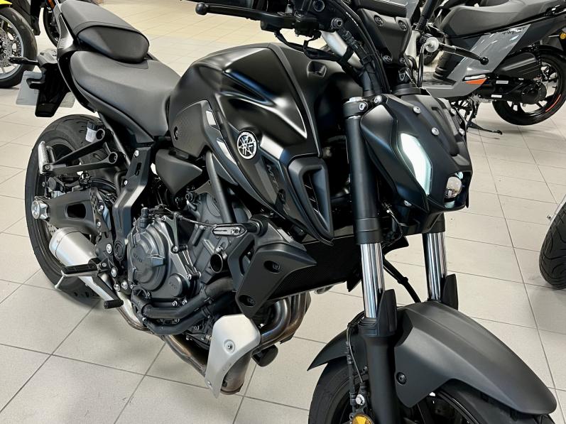 YAMAHA MT-07 (47.5CV)