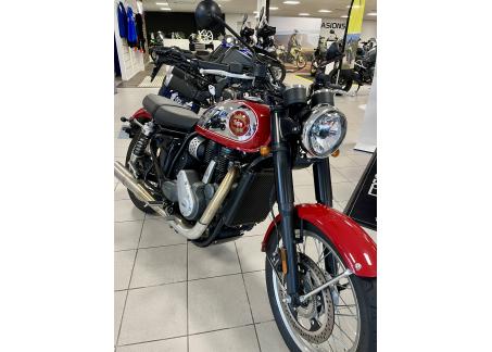 BSA GOLDSTAR 650