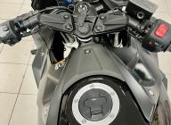 SUZUKI GSX-8R