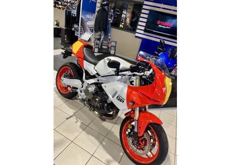 YAMAHA XSR 900 GP